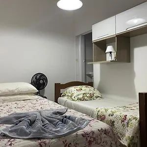 Pensión Gru Economico Com Quartos Individuais E Translado, Guarulhos